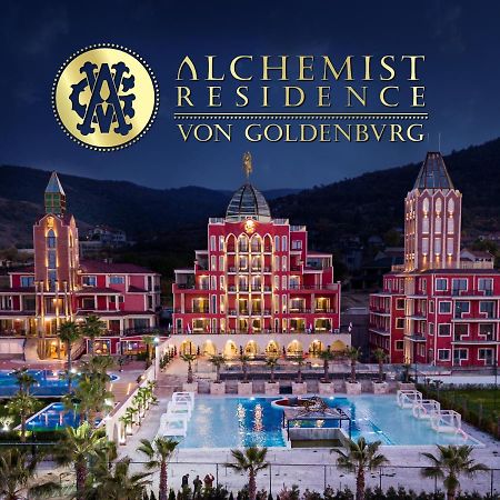 Alchemist Residence Von Goldenburg Belashtitsa Extérieur photo